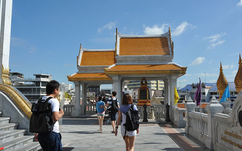 review du lịch thái lan: chùa phật vàng wat traimit