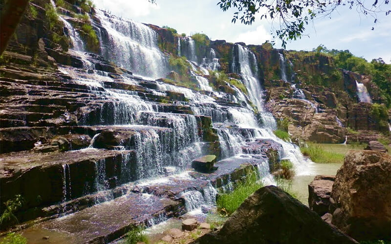 những thác nước đà lạt đẹp nhất đối với khách du lịch