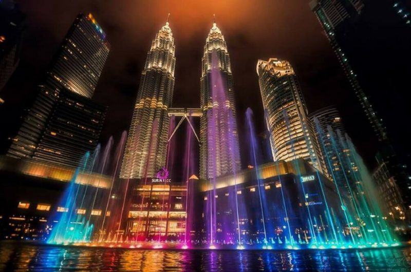 twin towers – niềm tự hào của nền du lịch malaysia