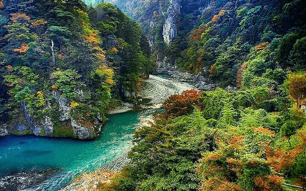 Công viên quốc gia Nikko Nhật Bản có gì thú vị hay không?