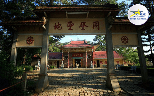 danh sách 5 ngôi chùa nổi tiếng ở đà lạt