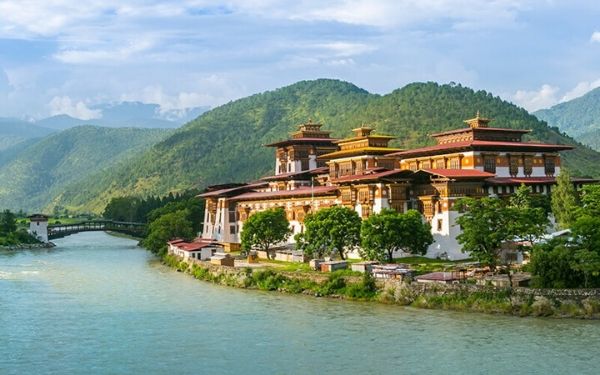 Tìm hiểu tour Bhutan từ HCM có gì đặc biệt?