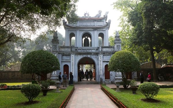 Văn Miếu Quốc Tử Giám – Ghé thăm trường đại học đầu tiên của Việt Nam