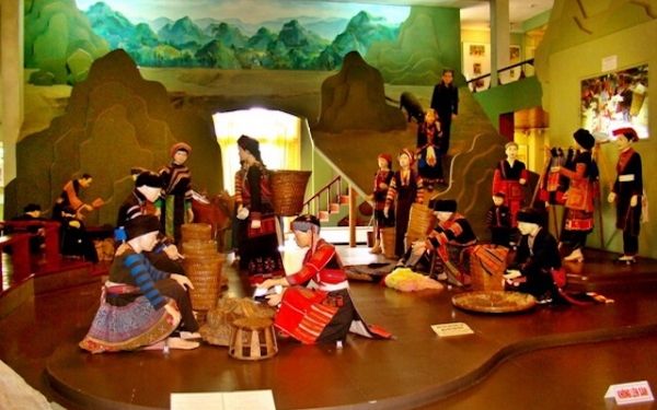 bảo tàng dân tộc học việt nam – nơi lưu giữ tinh hoa 54 dân tộc anh em