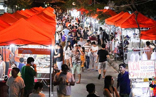 top 5 khu chợ đêm lớn, nổi tiếng nhất ở đà nẵng
