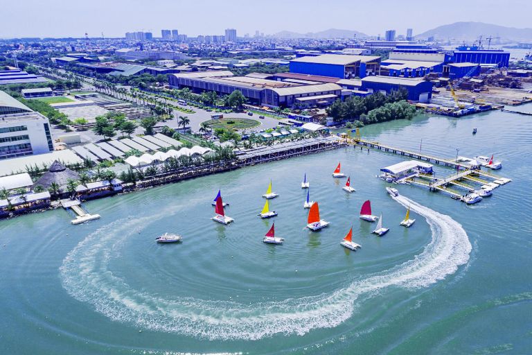 du thuyền đà nẵng – trải nghiệm tuyệt vời nhất mùa hè 2022