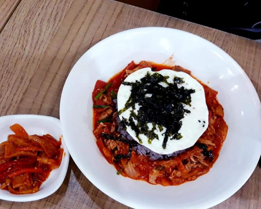 Kimbap Titi – Món ngon chuẩn Hàn vạn người mê
