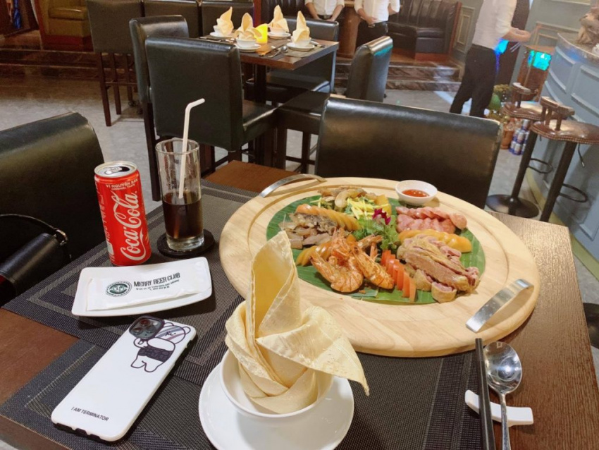 Top nhà hàng Đà Nẵng với view đẹp khiến thực khách mê mẩn