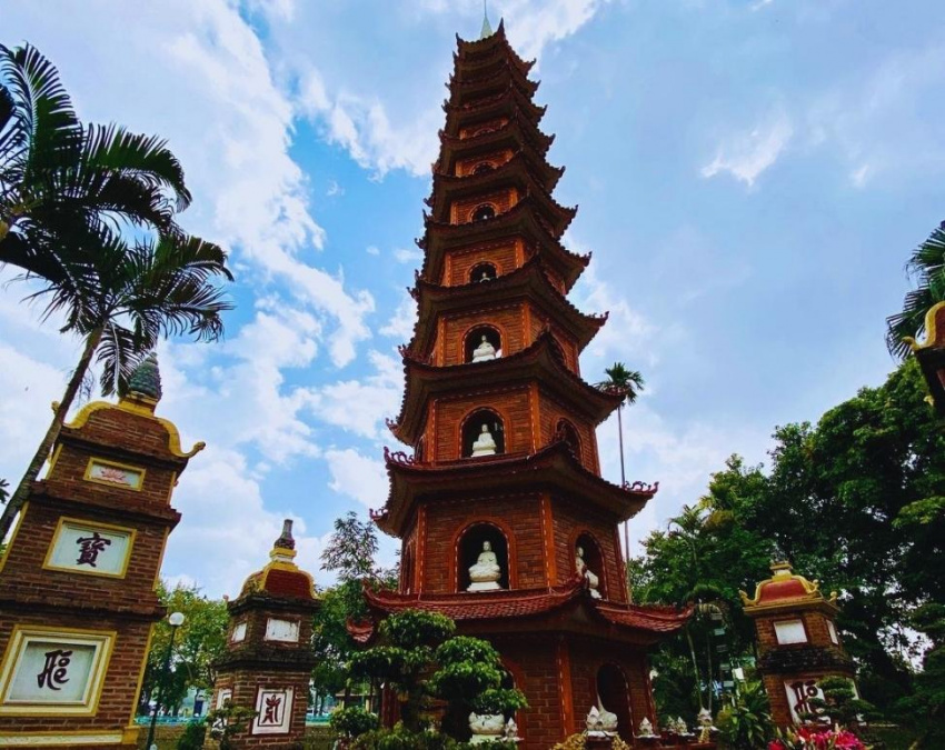 chùa trấn quốc – ngôi chùa cổ có lịch sử trên 1500 năm