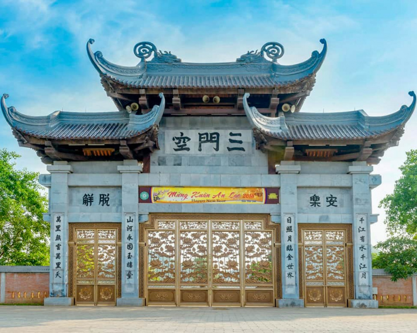 quần thể chùa bái đính  – điểm du lịch ninh bình không thể bỏ qua