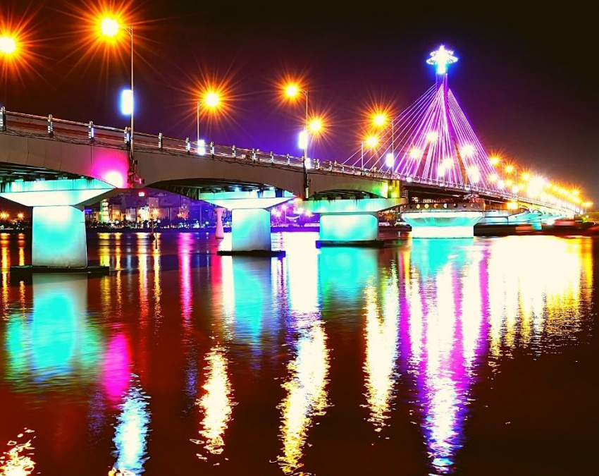 Cầu xoay Sông Hàn – Cây cầu quay 90 độ đầu tiên tại Việt Nam