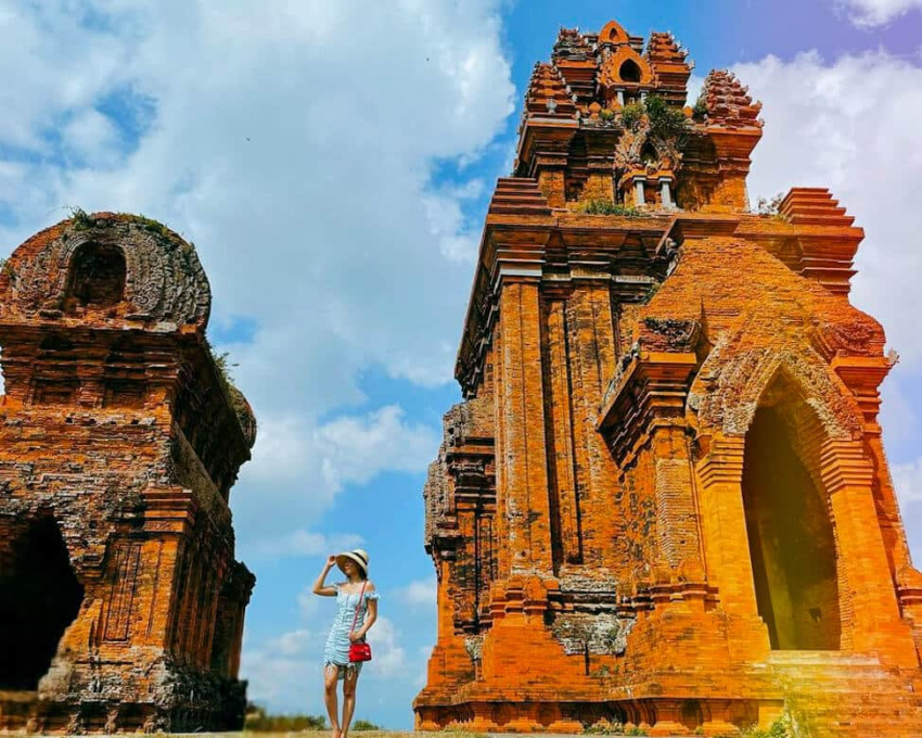 Tháp Bánh Ít – Tìm hiểu về quần thể kiến trúc và văn hóa Cham Pa