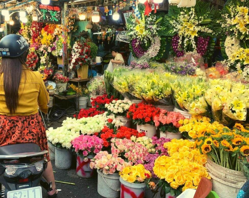 chợ hoa hồ thị kỷ quận 10: khu chợ không ngủ tại tphcm