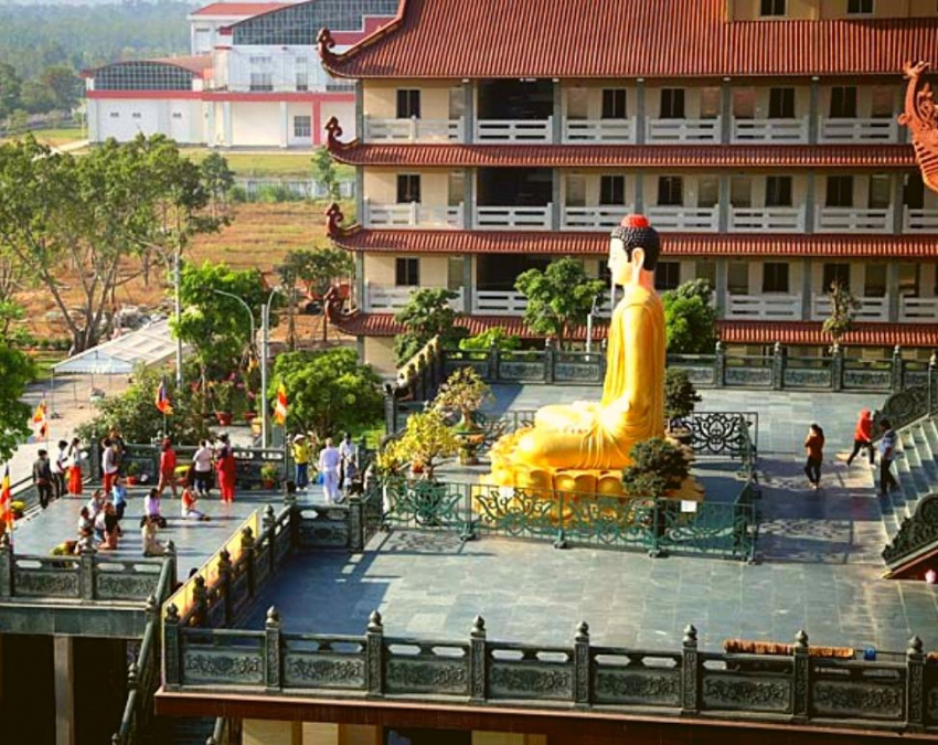 Chùa Phật Cô Đơn – Ngôi chùa nổi tiếng linh thiêng về cầu duyên
