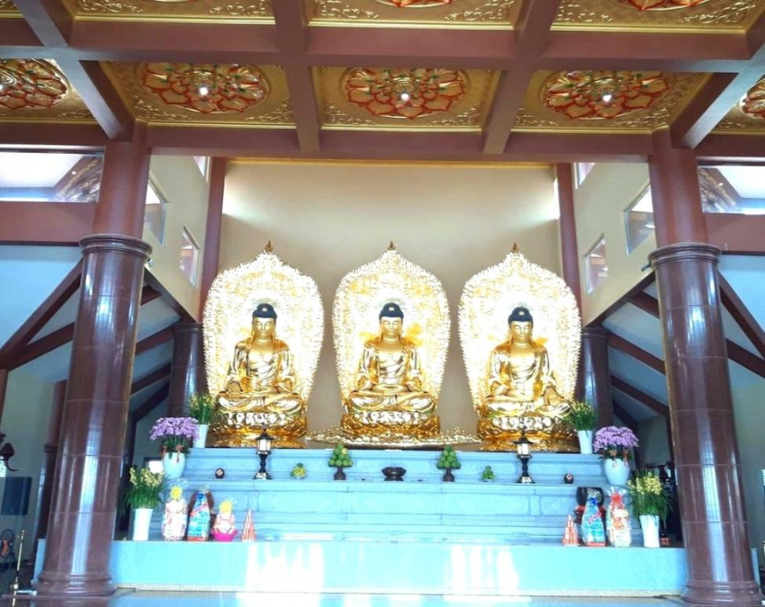 chùa phật cô đơn – ngôi chùa nổi tiếng linh thiêng về cầu duyên