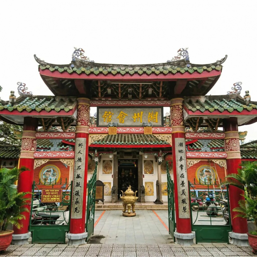 hội quán triều châu: độc đáo kiến trúc trung hoa giữa lòng phố hội