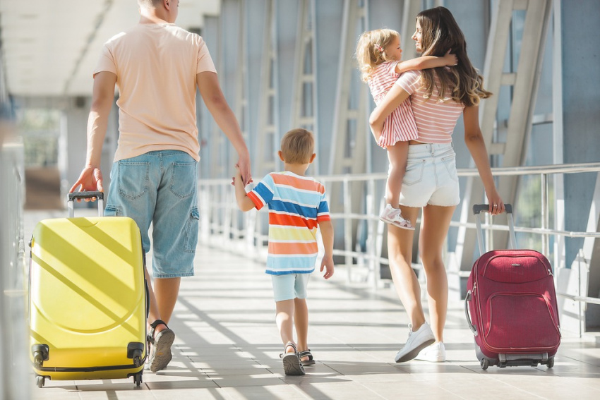 du lịch nước ngoài với trẻ mới biết đi – những điều cần lưu ý