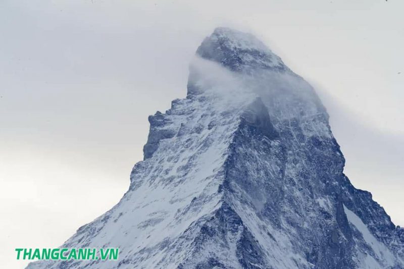 Matterhorn Zermatt -đỉnh núi tam giác hình chiếc răng đá