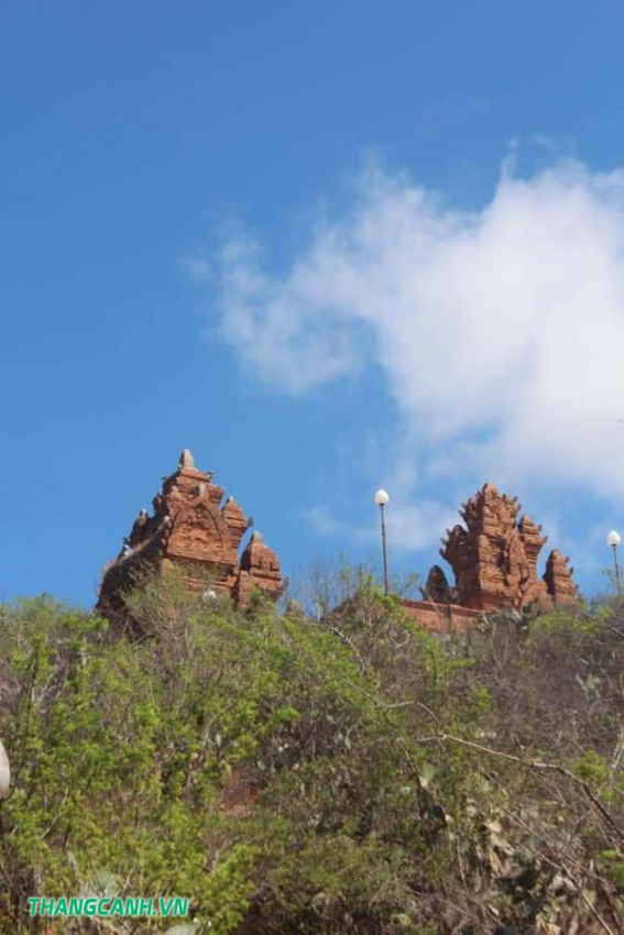 Tháp Pô Klong Garai- di tích kiến trúc nghệ thuật Chămpa