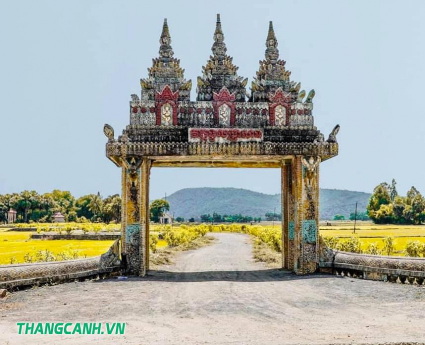cổng chùa khmer koh kas, cổng chùa khmer koh kas- cổng trời thời gian