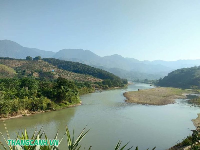 Lũng Pô, đi tìm nơi sông Hồng chảy vào đất Việt.