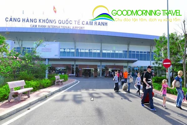 Kinh nghiệm đi taxi sân bay Cam Ranh về Nha Trang