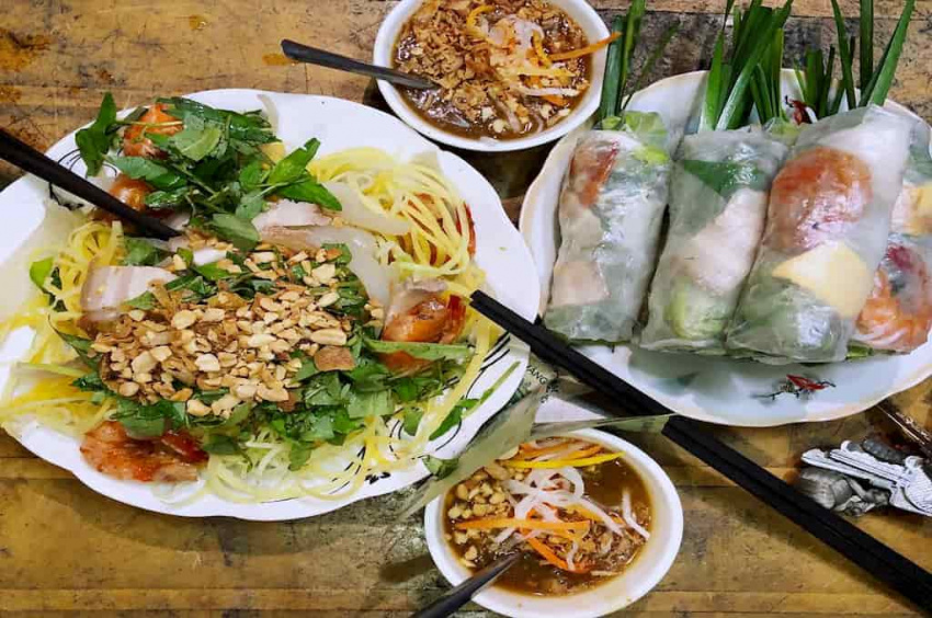 Các Con đường ẩm Thực Cho Tín đồ ăn Vặt Tại Nha Trang