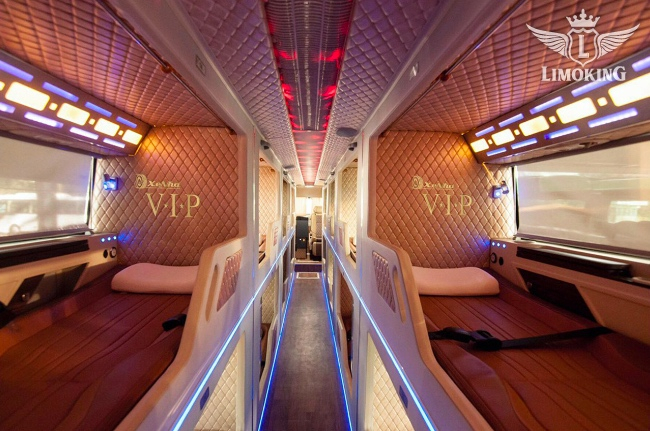 Thông tin xe limousine giường nằm hãng Xe Nhà từ Sài Gòn đi Đà Lạt bạn nên biết