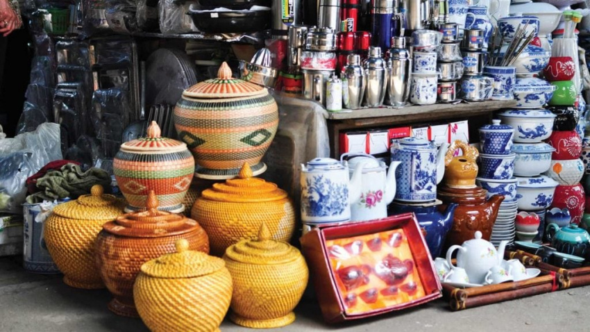 Kinh nghiệm đi chợ Đông Ba – với 200k ăn đặc sản gì ở Huế?