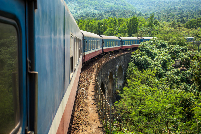 du lịch nha trang, đảo điệp sơn, địa điểm du lịch nha trang, cùng khám phá đảo điệp sơn nha trang – trải nghiệm dạo bước trên con đường giữa biển