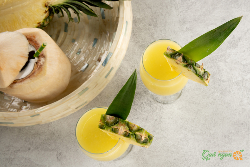 nước dứa dừa, cocktail pina colada: nước ép dứa dừa giải khát mùa hè