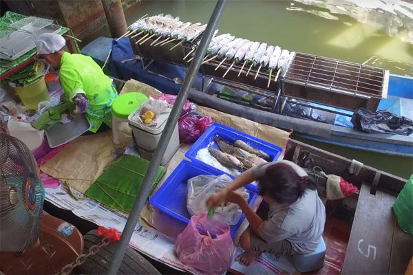 danh sách chợ nổi bangkok khiến du khách say đắm.