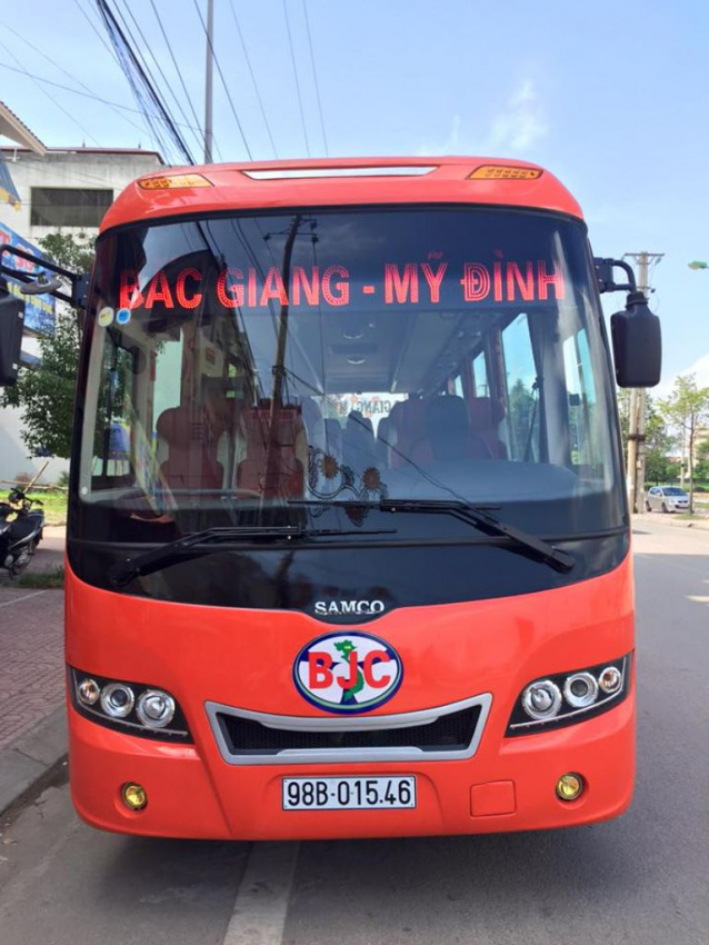 Autobusi i pasagjerëve të Hanoi kontinent|  Sintetizoni informacion të detajuar rreth çmimeve të biletave dhe rrugëve