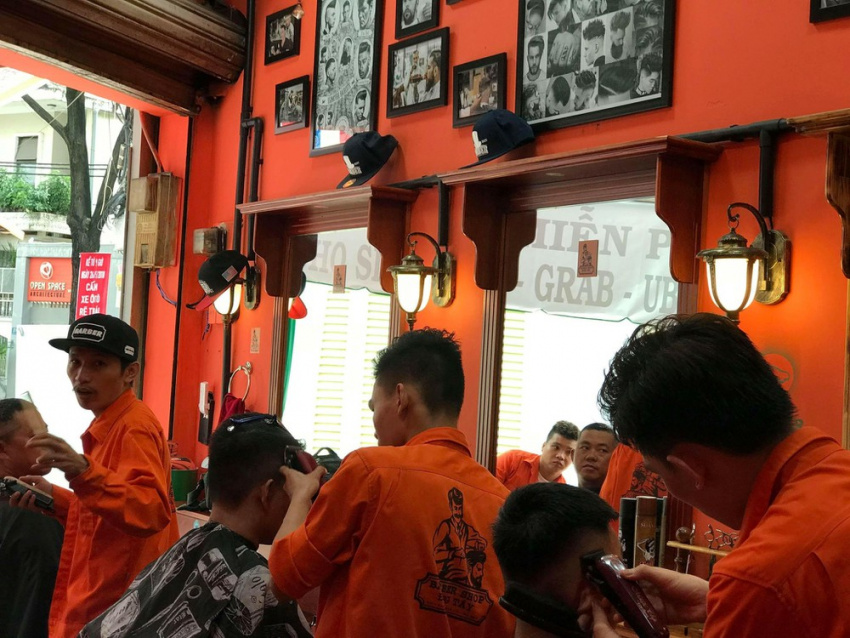 TOP 7 tiệm cắt tóc nam đẹp ở Tân Bình tân trang cho phái mạnh  ALONGWALKER