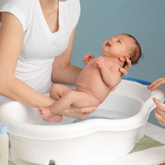 top 5  dịch vụ tắm bé sơ sinh tại nhà tốt nhất đà nẵng