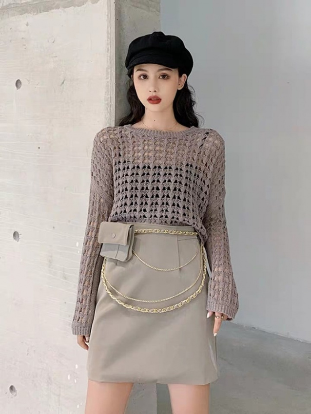 Hớn hở bỏ tận 24 triệu đặt may 3 bộ váy của thương hiệu nổi tiếng, cô gái Hà  Nội nhận 