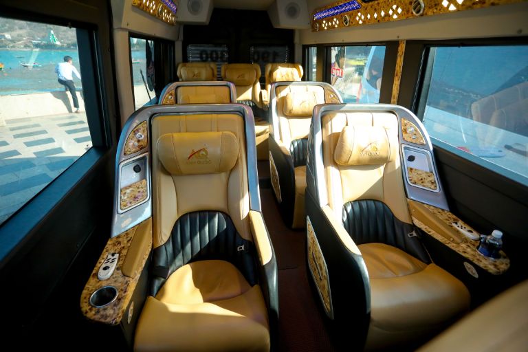 #7 xe limousine sài gòn nam định cao cấp, sang trọng bậc nhất