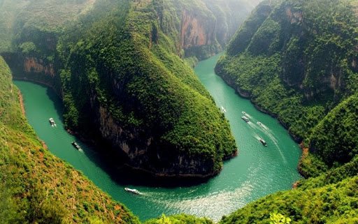 Đi thuyền sông Nho Quế ngắm hẻm vực sâu nhất Đông Nam Á