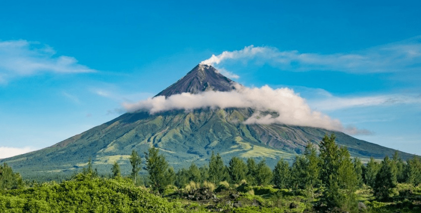 Chinh phục núi lửa Mayon- Philippines trải nghiệm có “một không hai”