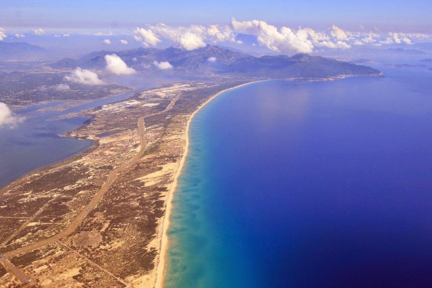 vịnh vân phong, vịnh vân phong – vịnh biển lọt top đầu cảnh đẹp của việt nam