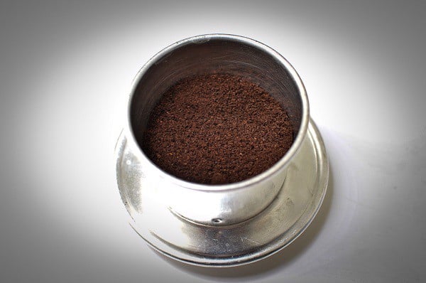 kiến thức coffee, loại coffee, cà phê bột là gì? bột cà phê nguyên chất giá bao nhiêu?