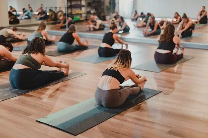 sức khỏe, fitness & yoga, hiểu về 8 loại yoga phổ biến hiện nay cho bạn mới bắt đầu luyện tập