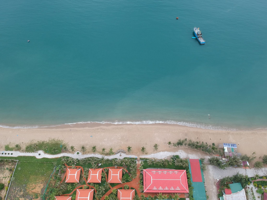 review top resort ninh thuận gần biển đẹp có giá tốt nhất (cập nhật 2023)