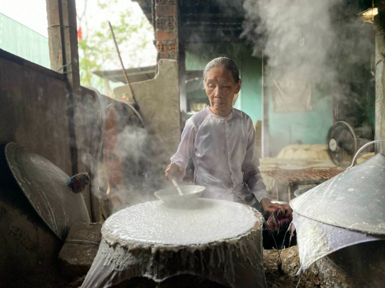 làng bánh tráng túy loan | làng nghề truyền thống với tuổi đời 500 năm